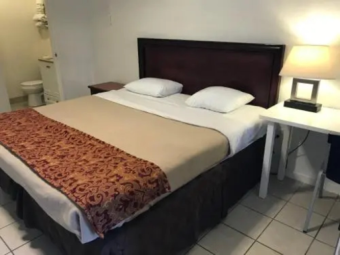 Diamond Inn