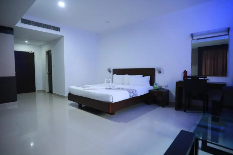 Finch Hotels