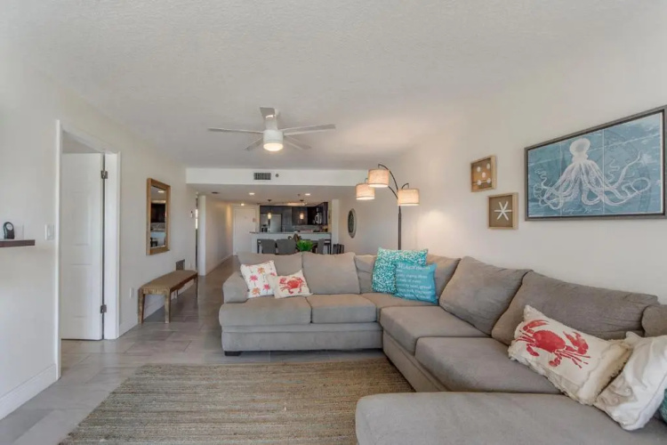 102 Beach Place Condos