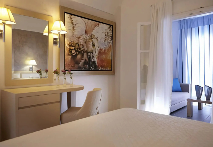 Orizontes Hotel Santorini