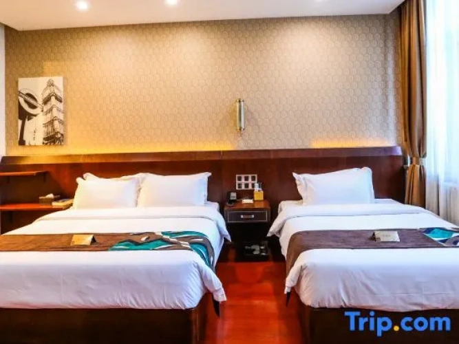 Deluxe Double Suite