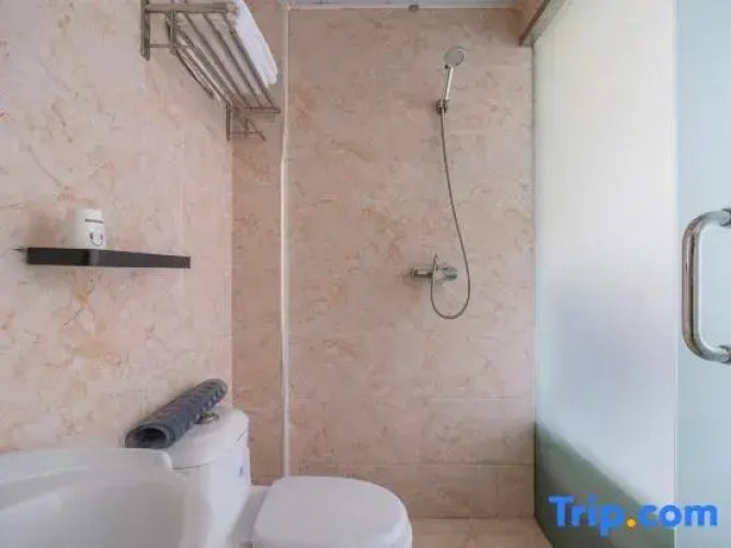 Urumqi Jiuyang Express Hotel