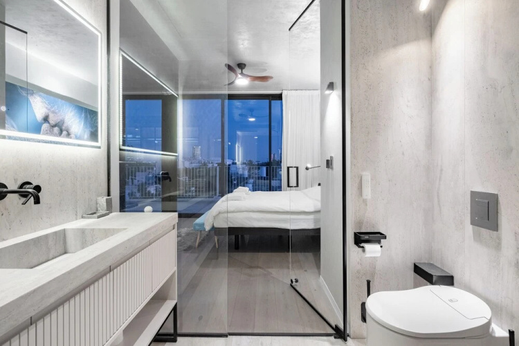 Top TLV Grand Suites