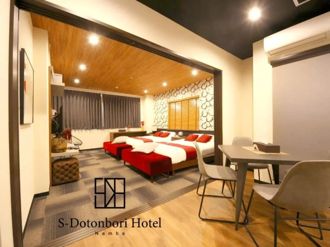 Deluxe Apartment