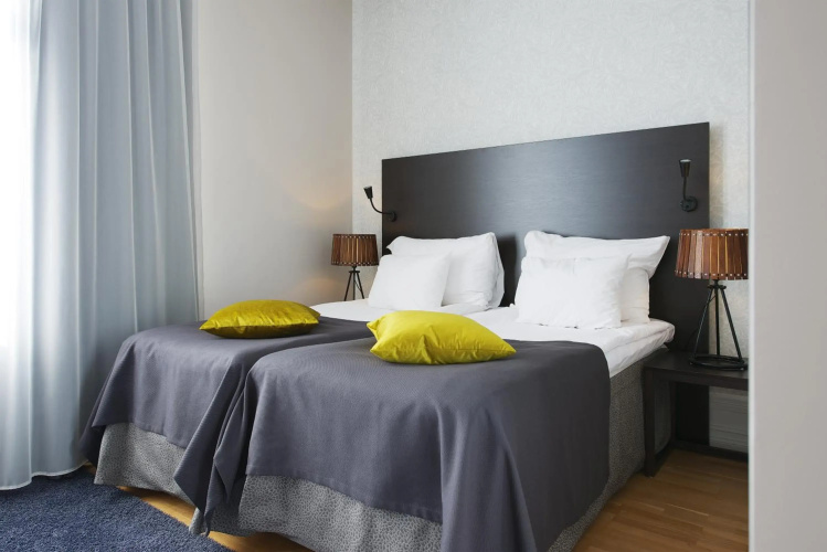 Home Hotel Plaza