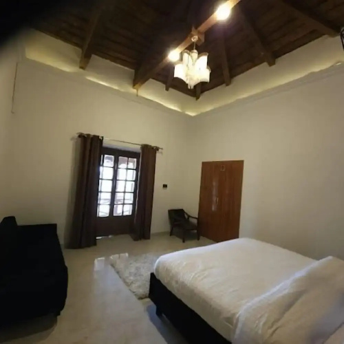 Misty Peaks Resort