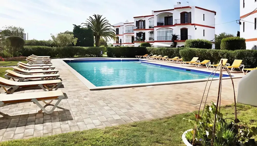 Casa Albardeira at Meia Praia