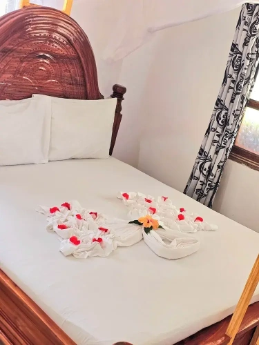 Standard Triple room with balcony