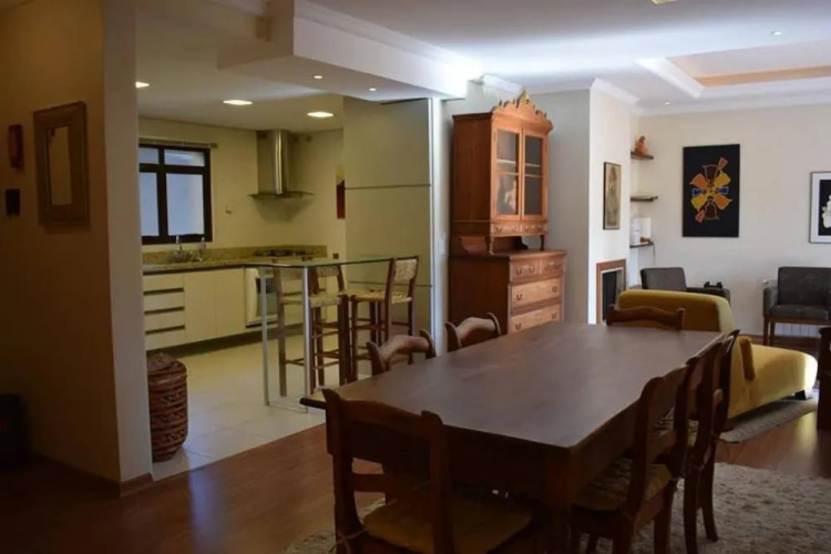 Apartamento Totalmente Equipado no Centro de Gramado