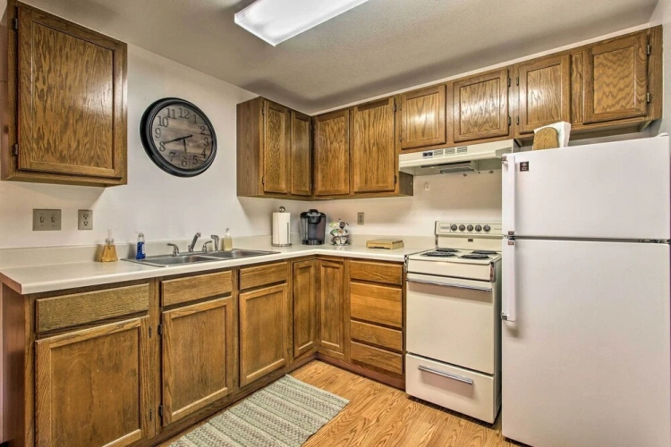 2 Bedrooms Apartment