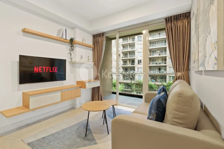 1 Bedroom Apartment with balcony
