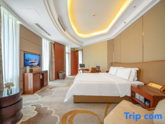 Double Suite with river view