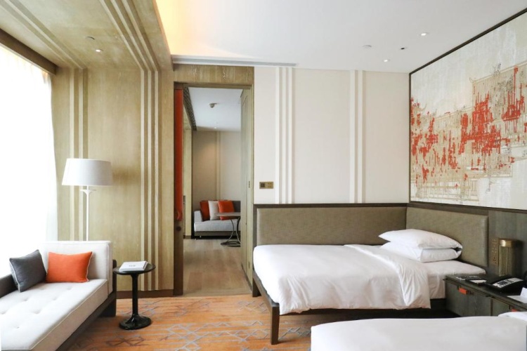 Grand Deluxe Twin room
