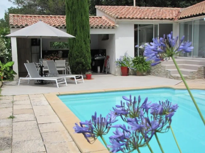 Standard Double room with garden view