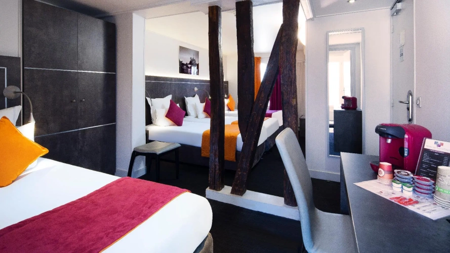 Standard Quadruple room