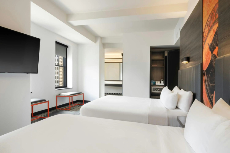 Aloft Philadelphia Downtown photo 8