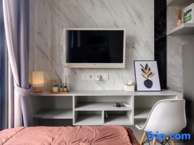 Calma Studio III @Skyhouse Apartment