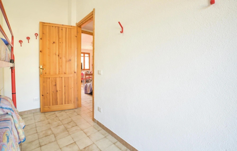 Awesome Apartment in Solanas With 2 Bedrooms