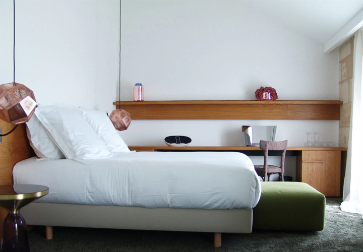 Yndo Hotel