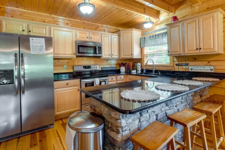 5 Bedrooms Cottage