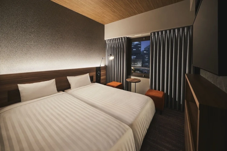 Compact Twin room