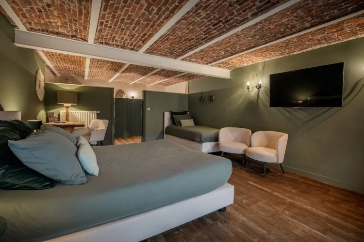 Deluxe Triple room