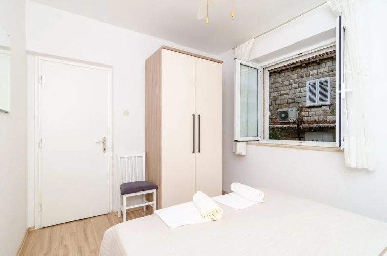 Apartments Pero
