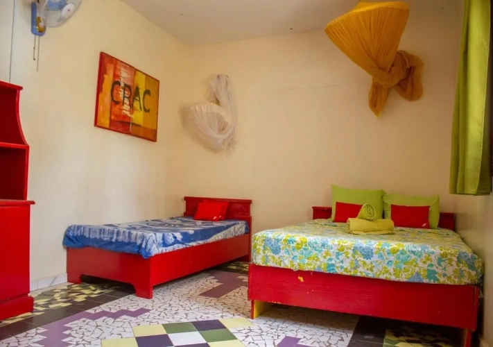 Standard Triple room