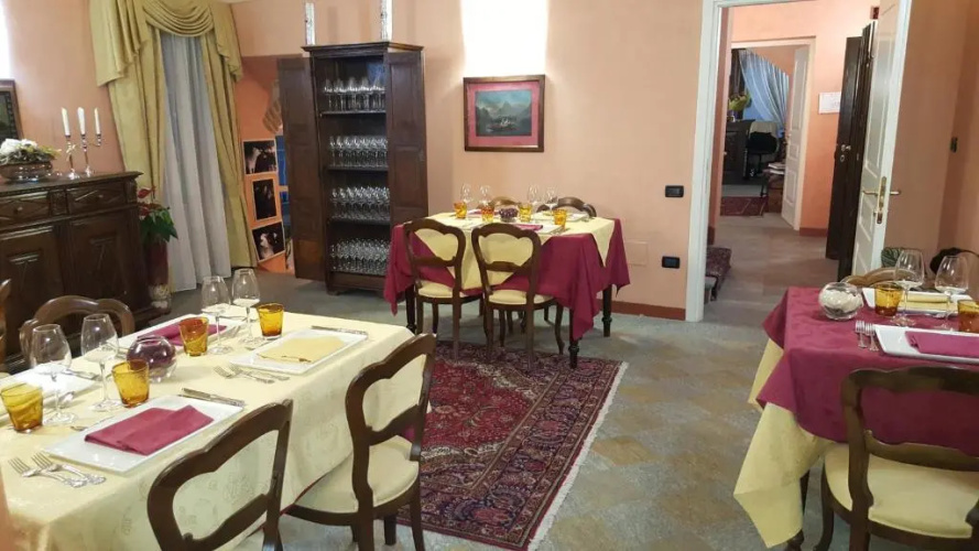 Palazzo di Mezzo