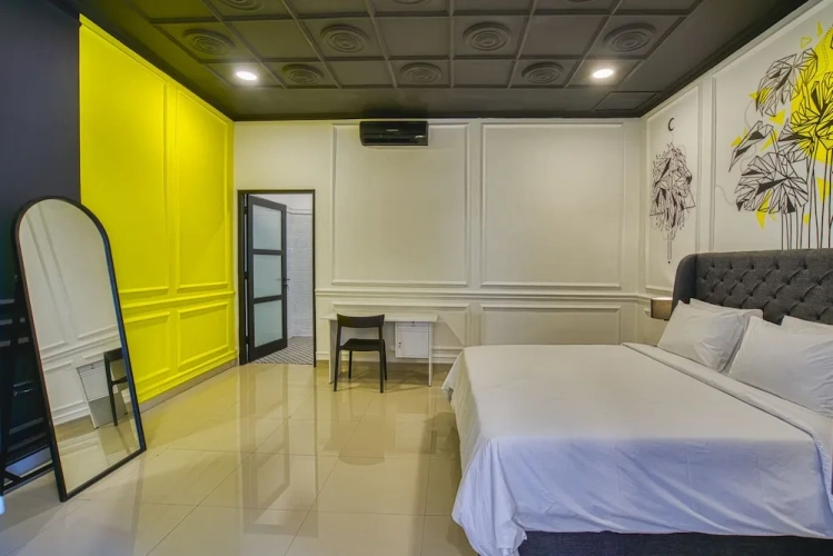 Deluxe Villa