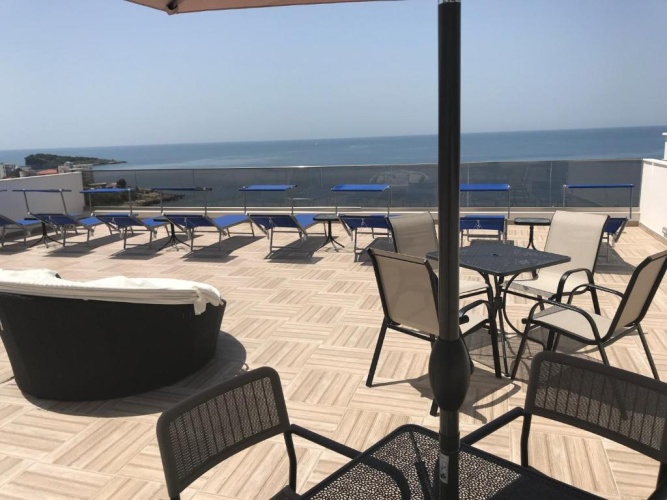 1 Bedroom Apartment with ocean view