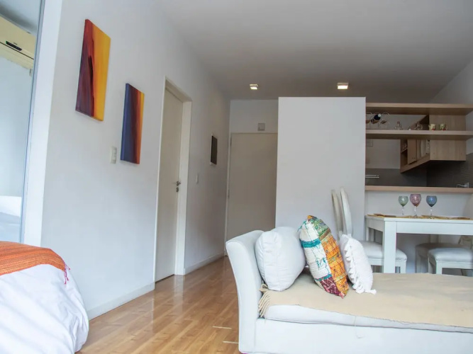 Cabrera Modern Flat
