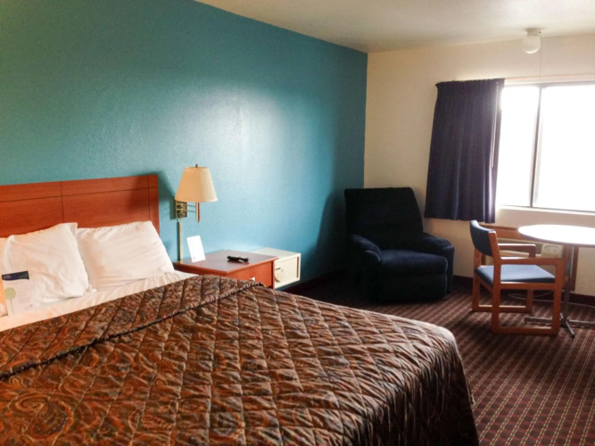 Motel 6 Sedalia, MO