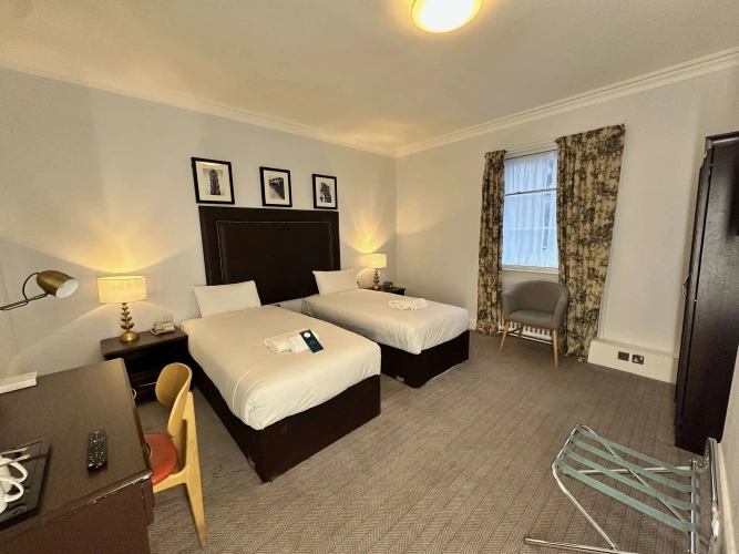 Standard Twin room