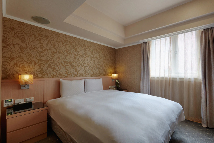 Good Life Hotel