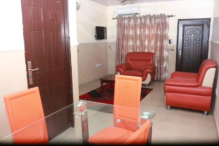 Luxury Suite