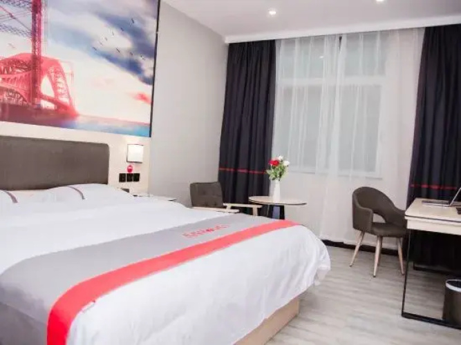 Dongguan Haiyi Chain Hotel