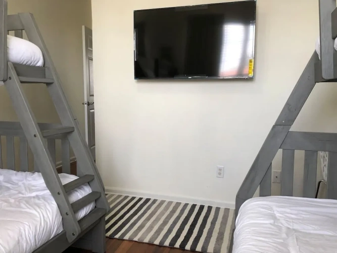 3 Bedrooms Cottage
