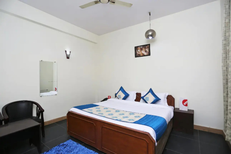 Hotel Noida Stay sec 51