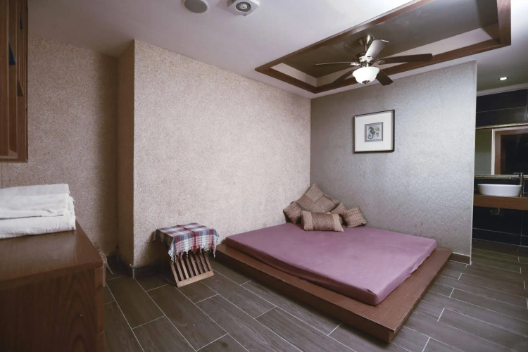 Insula Resort & Spa