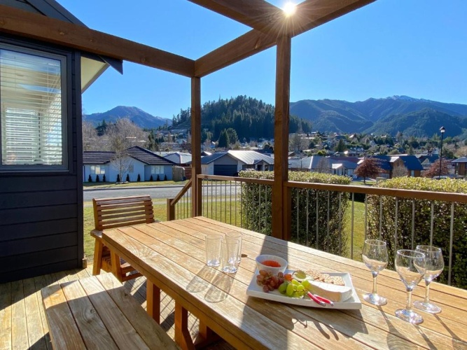 3 Bedrooms Chalet