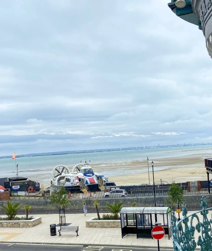 Premier Twin room with sea view