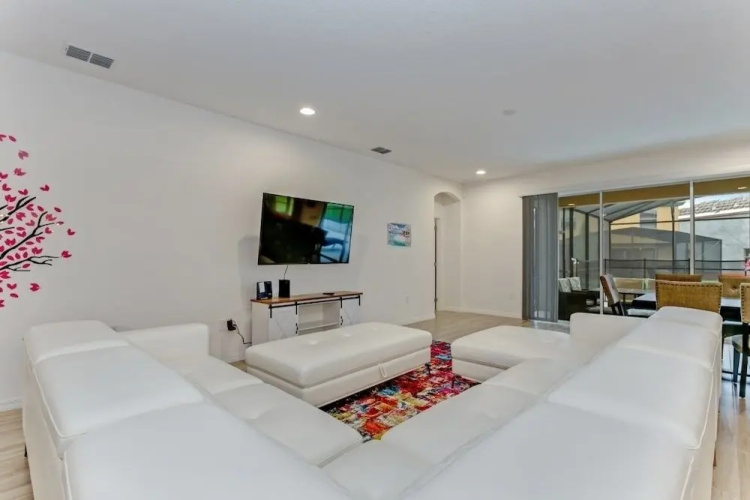 6028bod 14 Bedroom Home