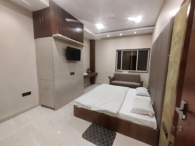 hotel utkarsh
