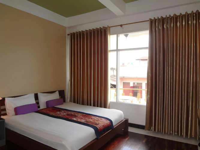 New iHouse Hotel - Hostel