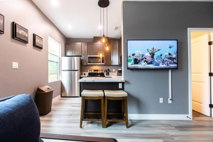 Guest rooms