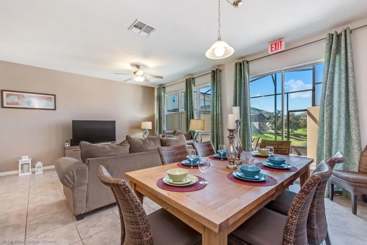 3185 Tocoa Circle
