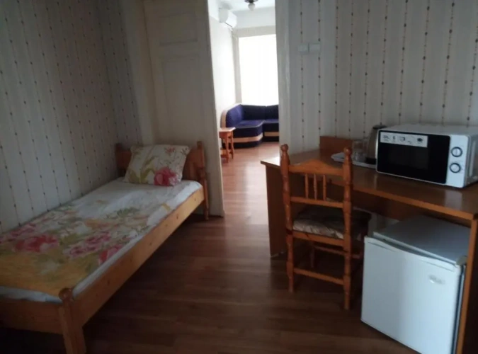 1 Bedroom Apartment with balcony