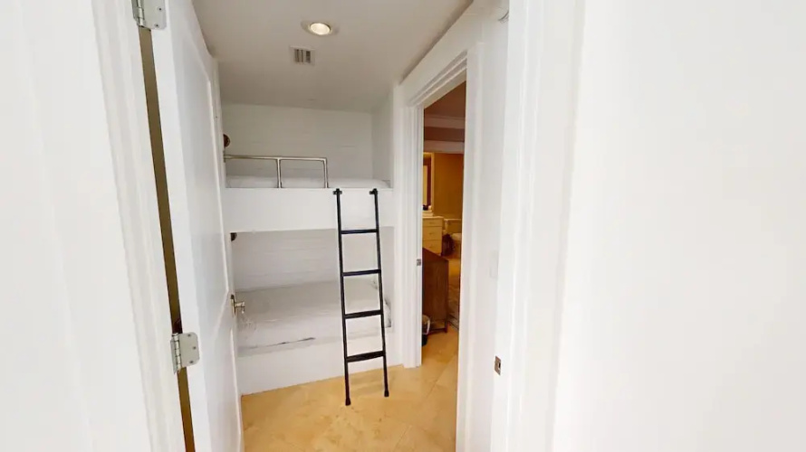 Oceania 602 3 Bedroom Condo