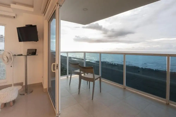 Apartment with balcony